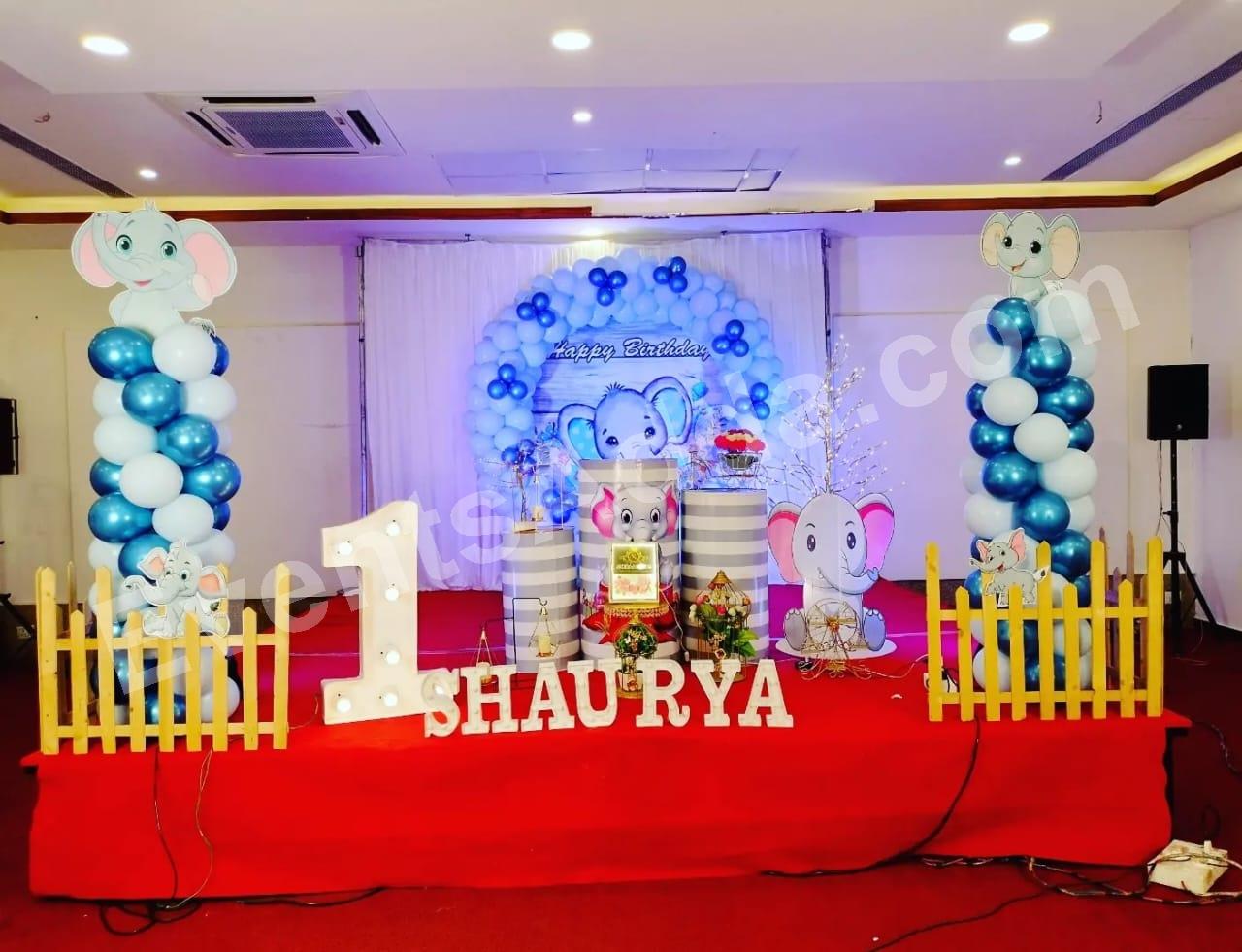 baby-elephant-1st-birthday-balloon-decoration Decoration in =Chandigarh