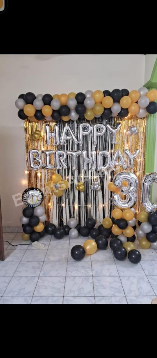 black-gold--birthday-balloon-decoration-2.jpg