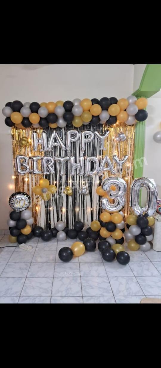 black-gold--birthday-balloon-decoration-4.jpg
