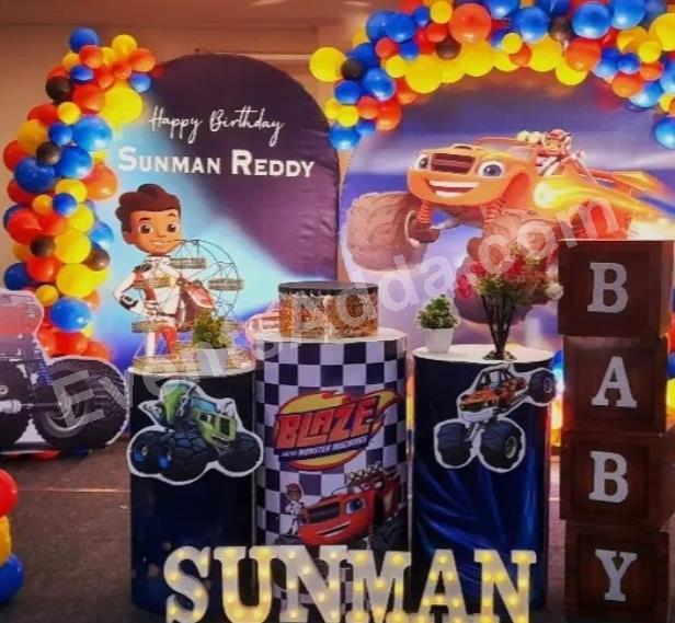 blaze-monster-truck-birthday-decoration-3.jpg