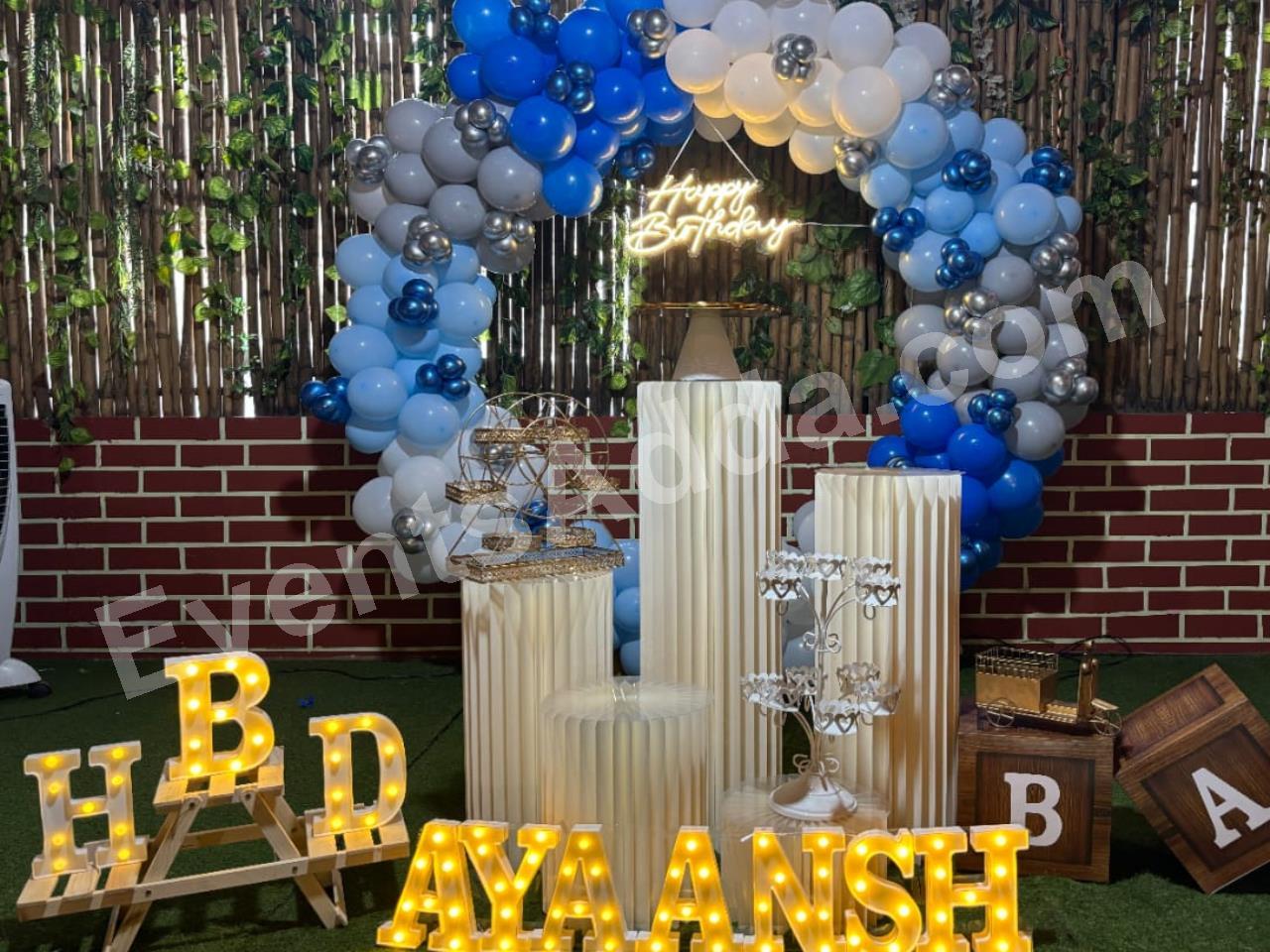blue-and-silver-birthday-balloon-decoration-3.jpg