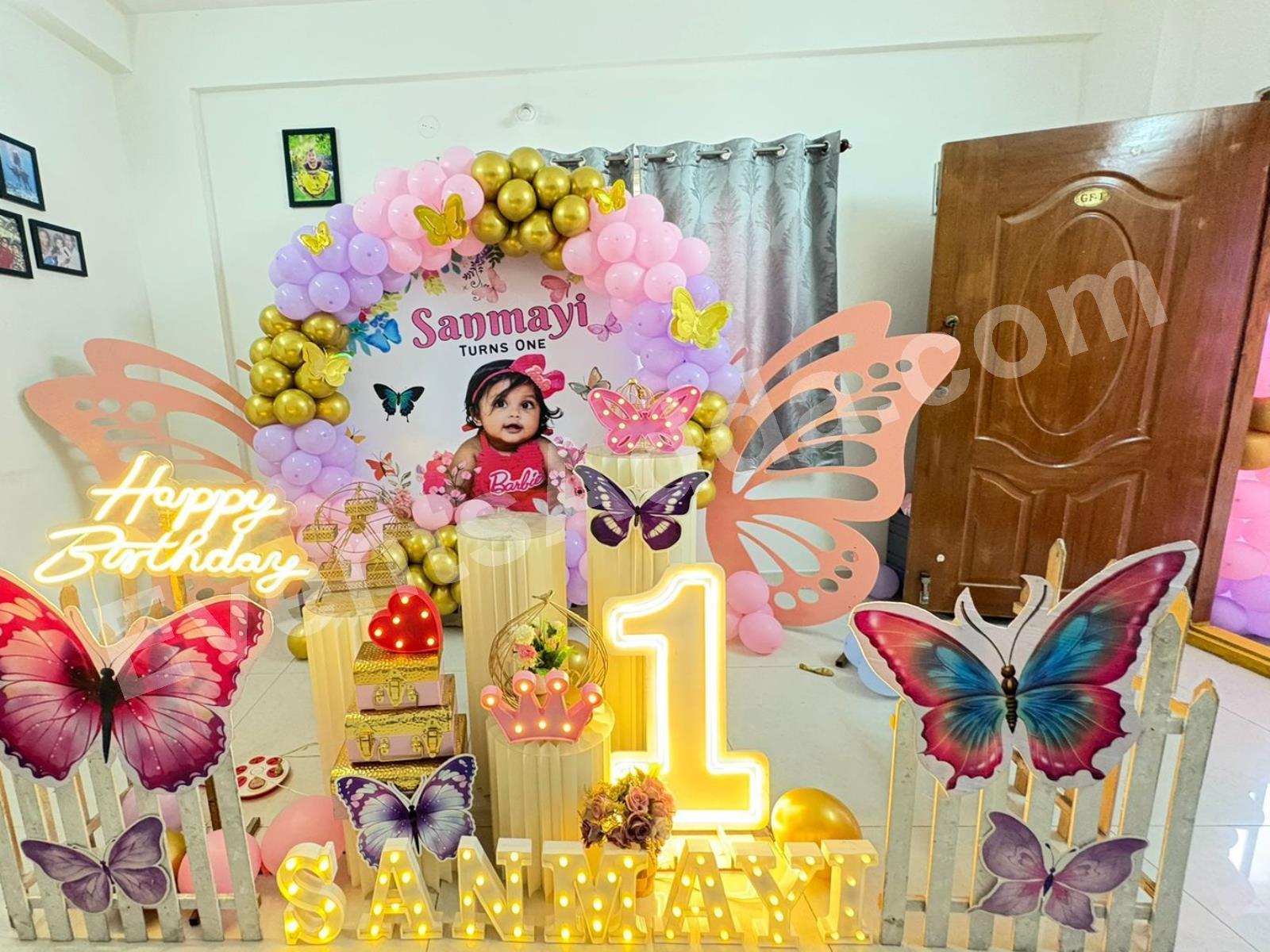 butterfly-theme-1st-birthday-decoration-4.jpg