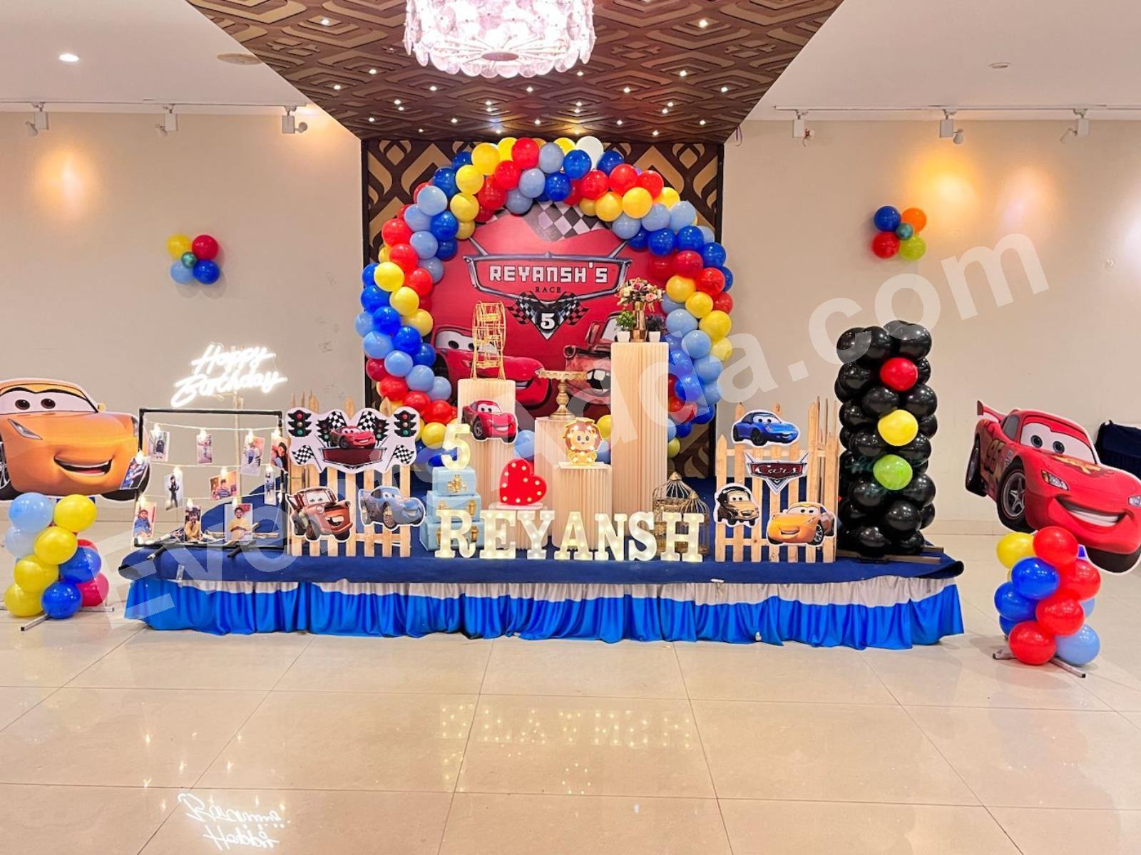 cars-theme-birthday-decoration-2.jpg