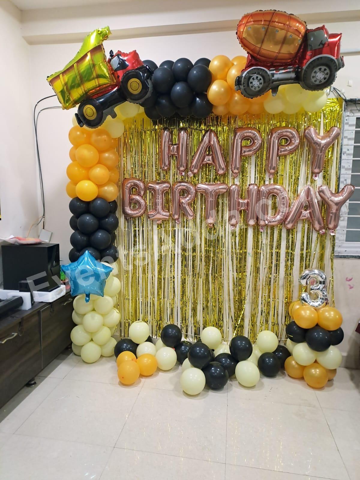 construction-theme-birthday-balloon-decoration in Thailand