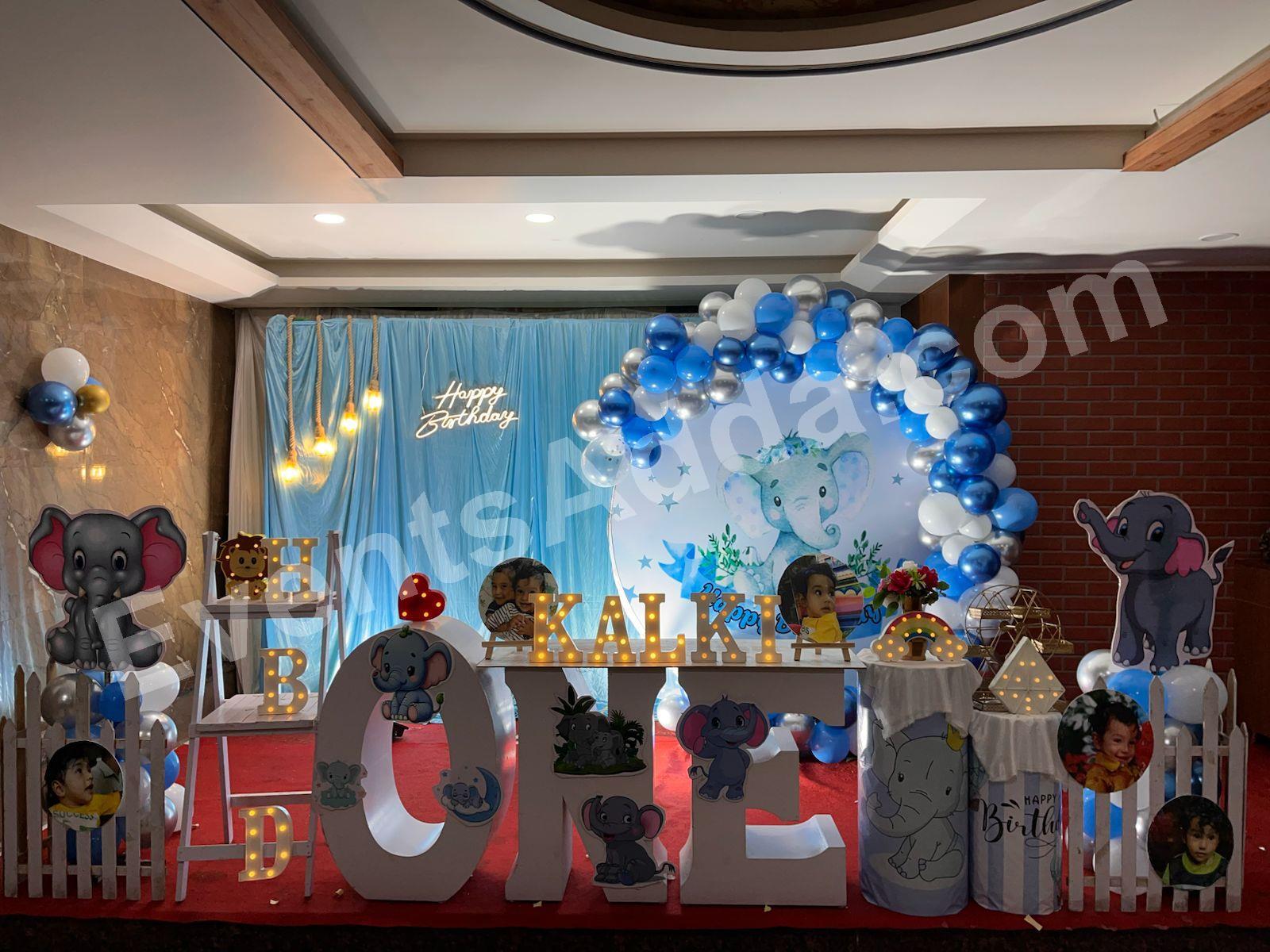 cute-elephant-theme-birthday-decoration Decoration in Udaipur