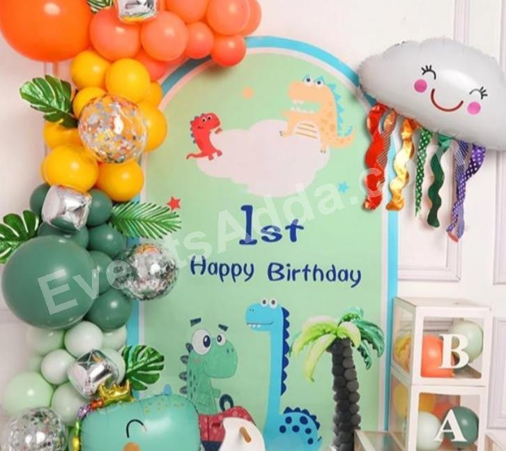 dinosaur-theme-first-birthday-decoration-2.jpg