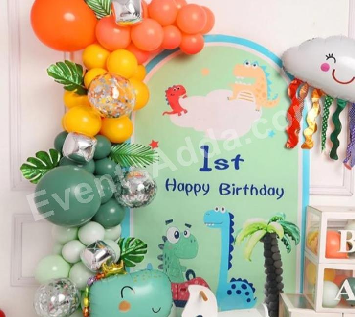 dinosaur-theme-first-birthday-decoration-3.jpg