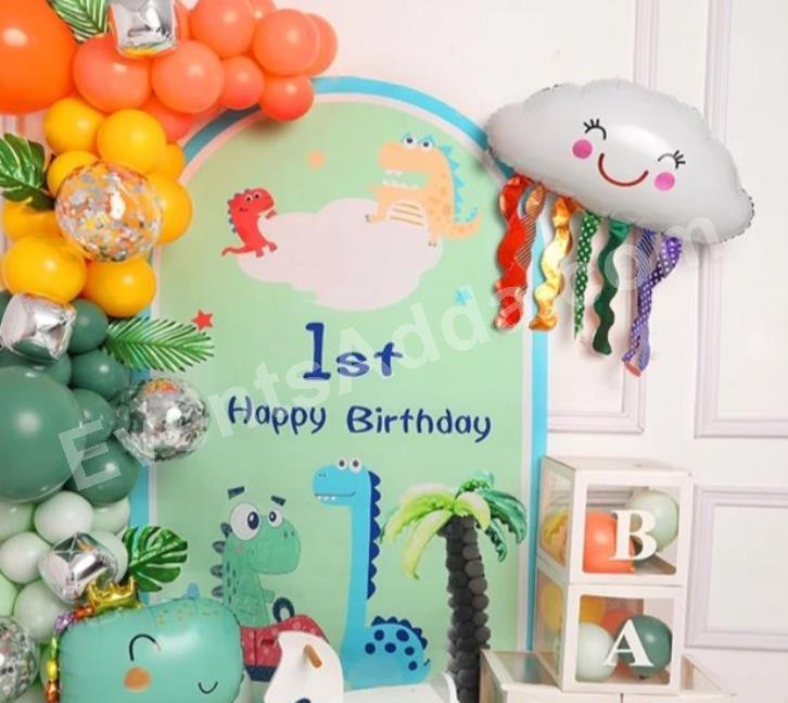 dinosaur-theme-first-birthday-decoration-4.jpg