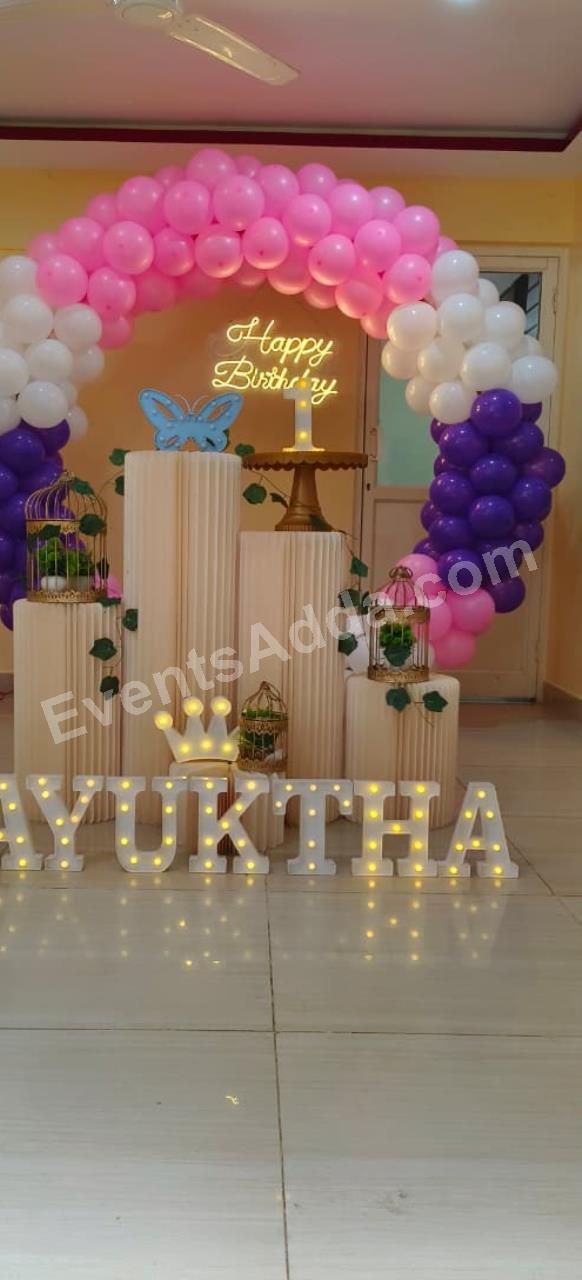 elegant-butterfly-themed-first-birthday-decoration-4.jpg