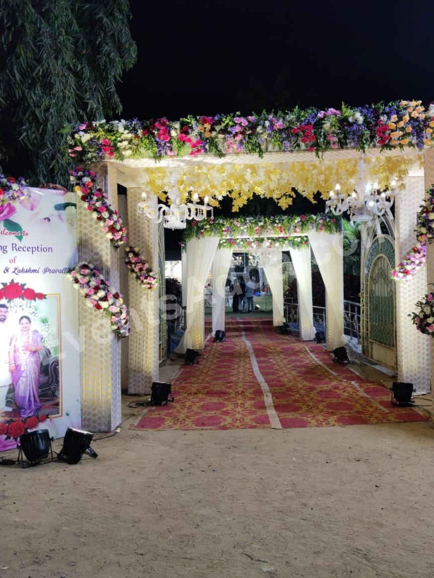 elegant-floral-entrance-arch-decoration-3.jpg