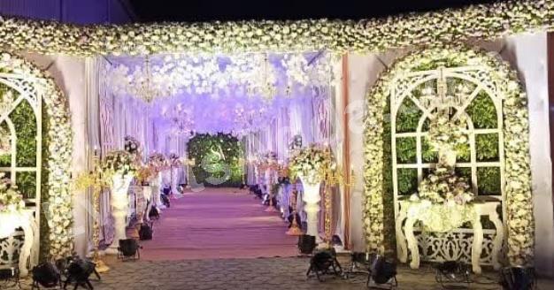 elegant-floral-tunnel-entrance-decoration-4.jpg