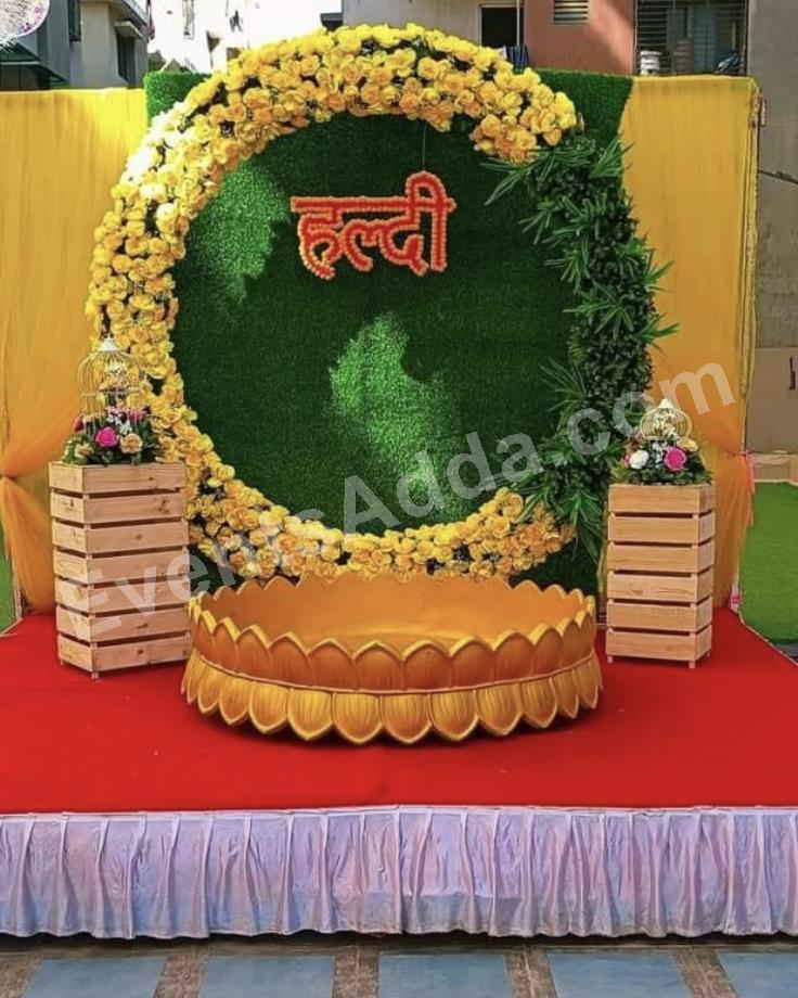 elegant-green-and-yellow-floral-haldi-decoration-2.jpg
