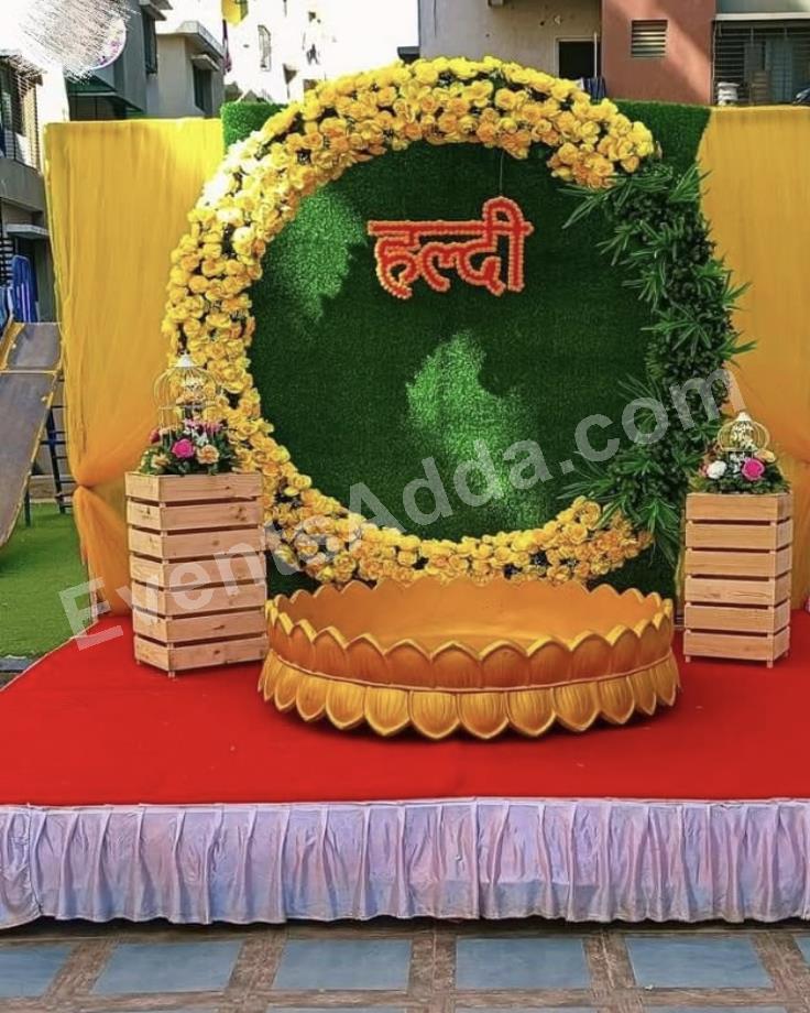 elegant-green-and-yellow-floral-haldi-decoration-3.jpg