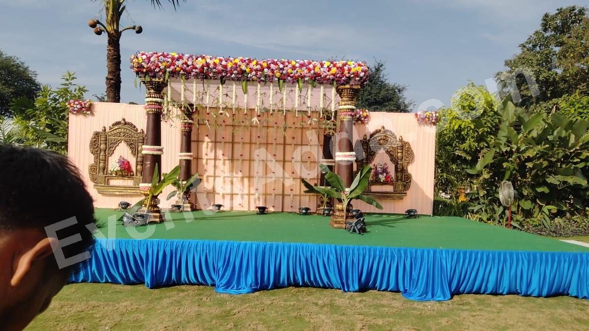 elegant-outdoor-floral-mandap-decoration in Udaipur