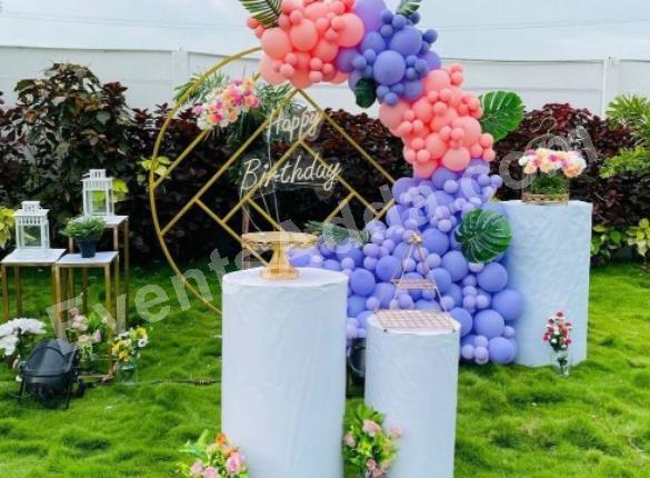 elegant-pastel-balloon-ring-birthday-decoration-2.jpg