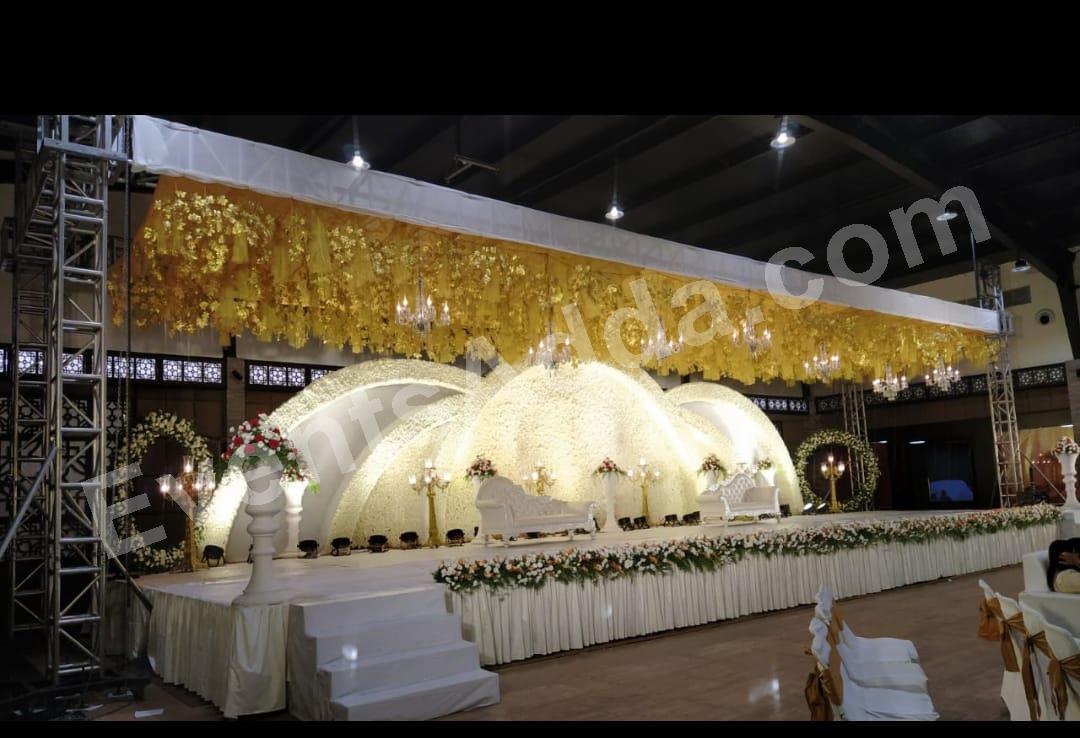 elegant-white--gold-floral-wedding-stage-decoration-2 in Hyderabad