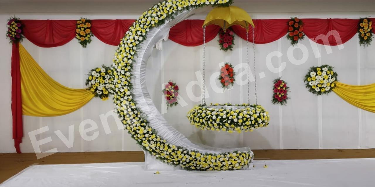 elegant-white-floral-moon-cradle-ceremony-decoration-3.jpg