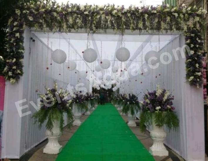 elegant-white-floral-tunnel-entrance-decoration-2.jpg