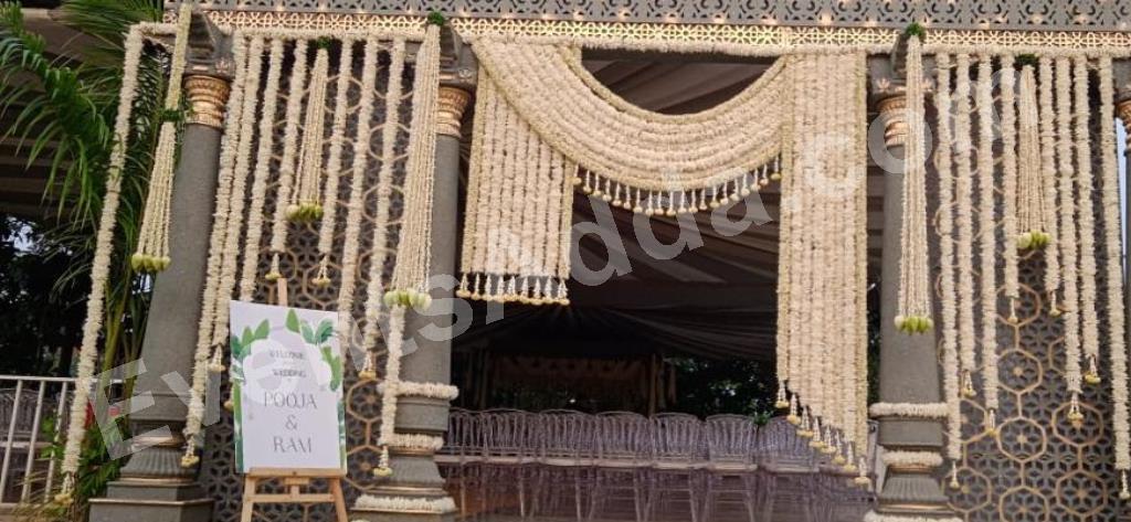 elegant-white-floral-wedding-entrance-decoration-3.jpg