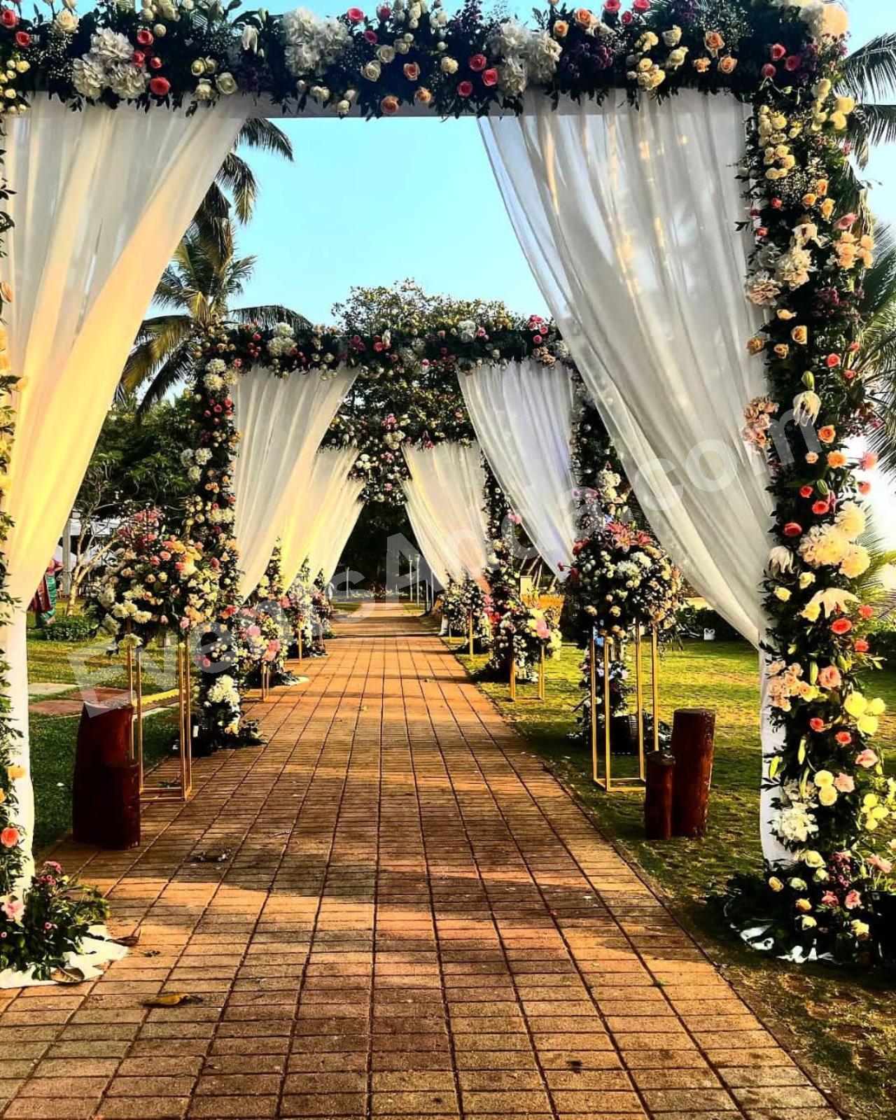 floral-garden-wedding-entrance-decoration-4.jpg