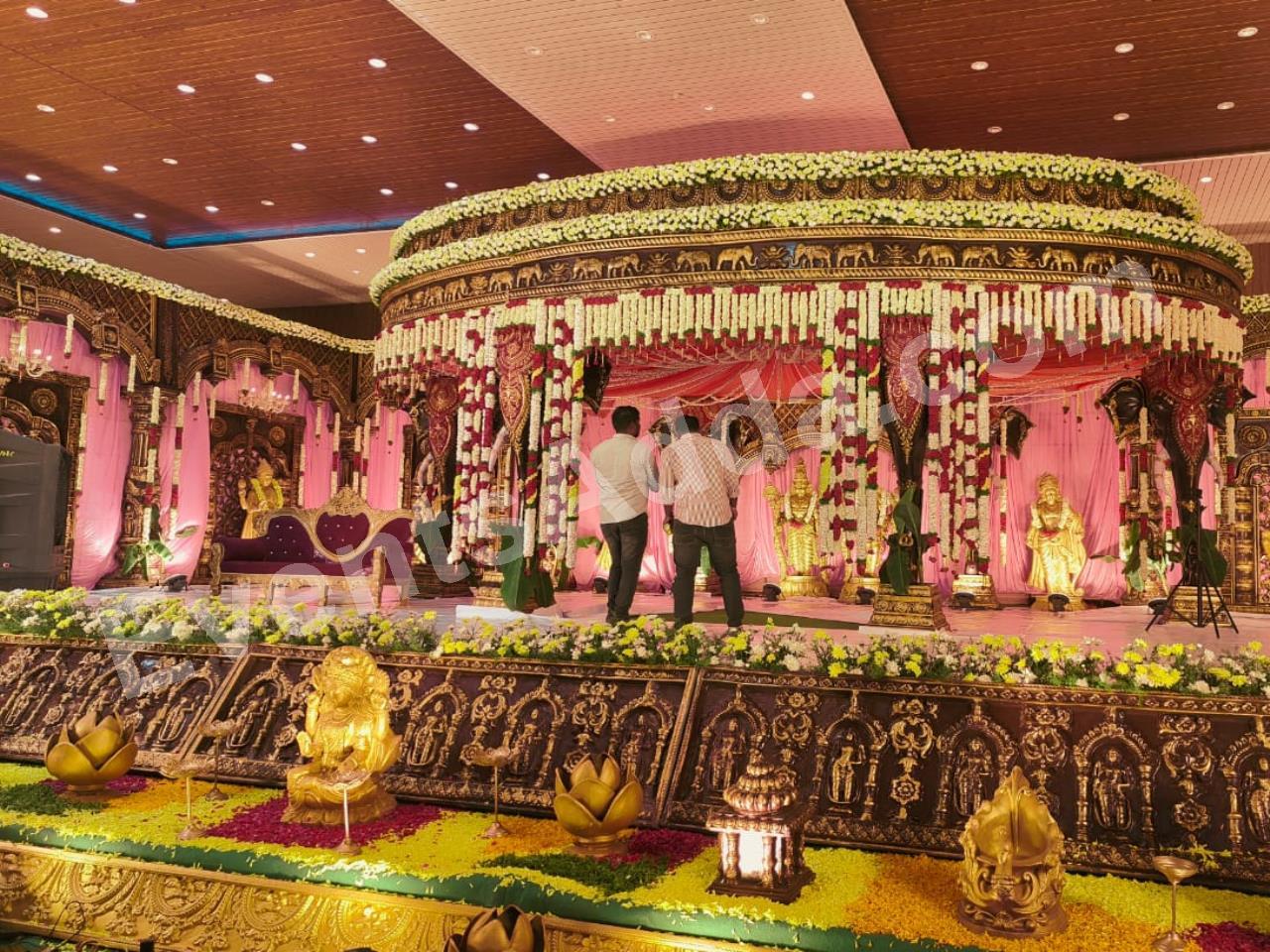 flower-decorators-3.jpg