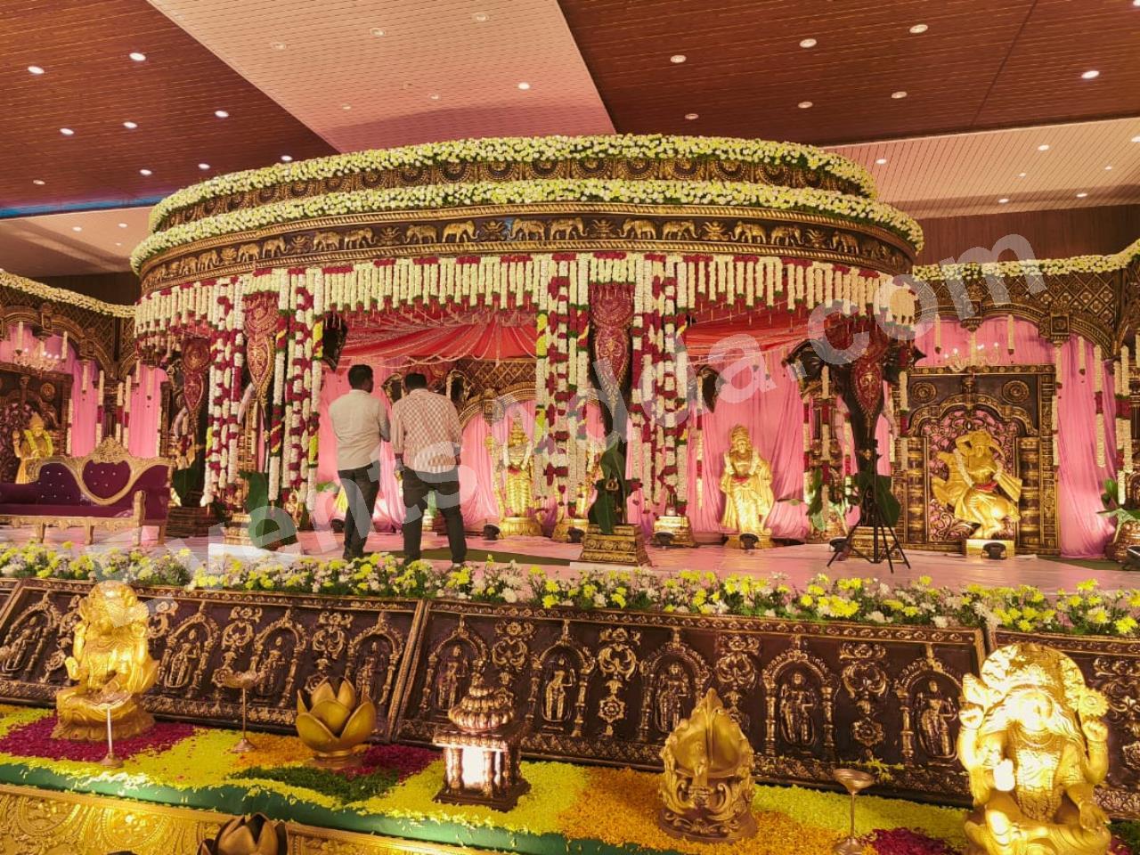 flower-decorators-4.jpg