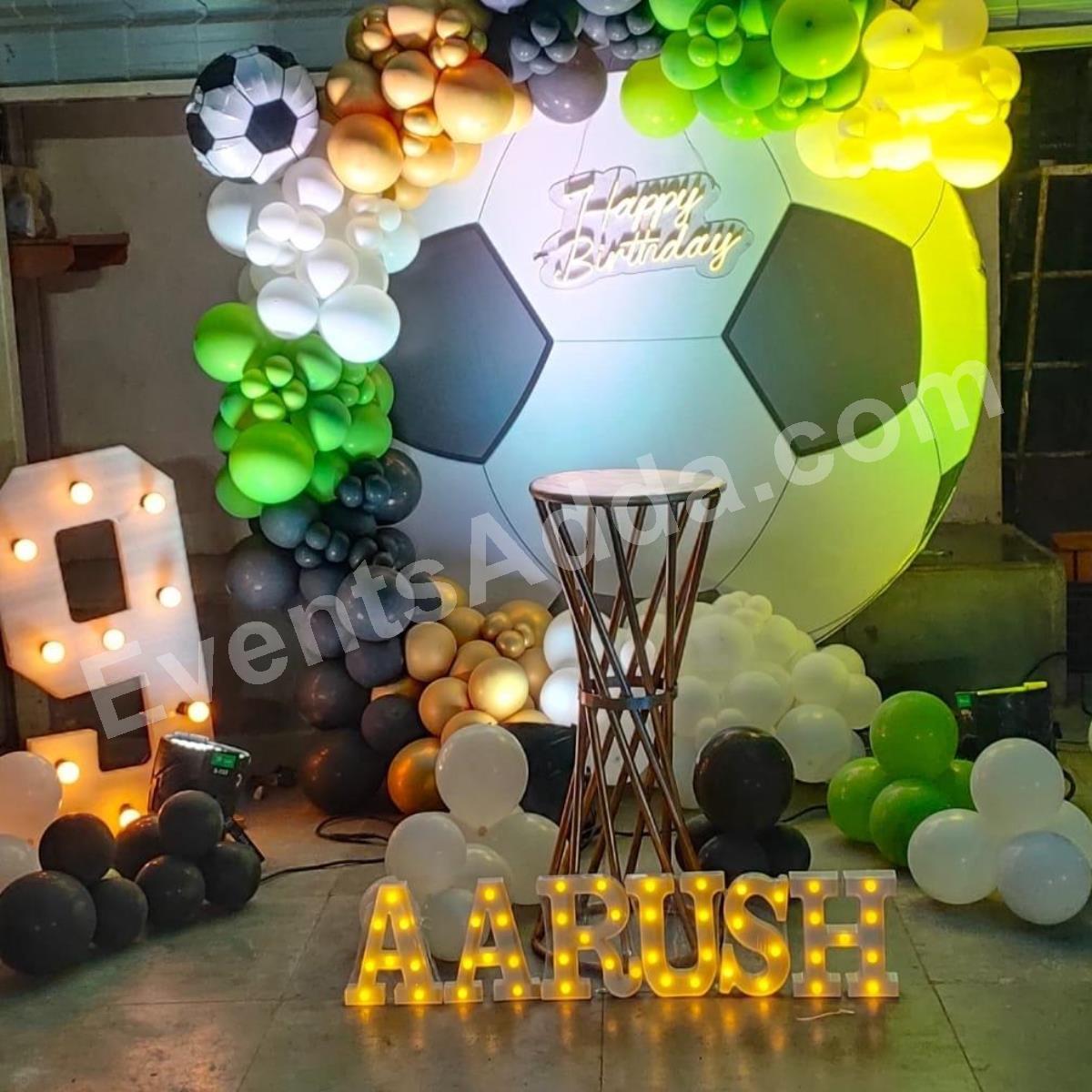 football-theme-birthday-balloon-decoration-2.jpg