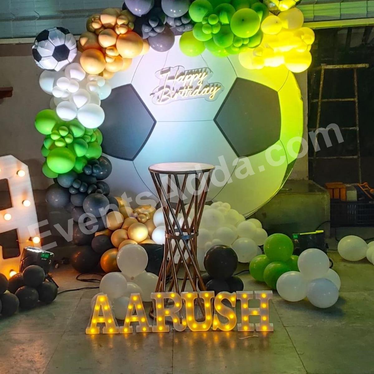 football-theme-birthday-balloon-decoration-4.jpg