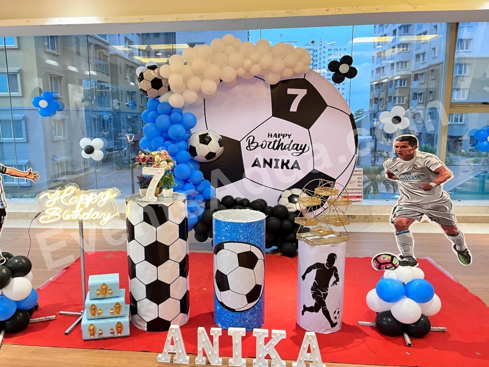 football-themed-7th-birthday-decoration-4.jpg