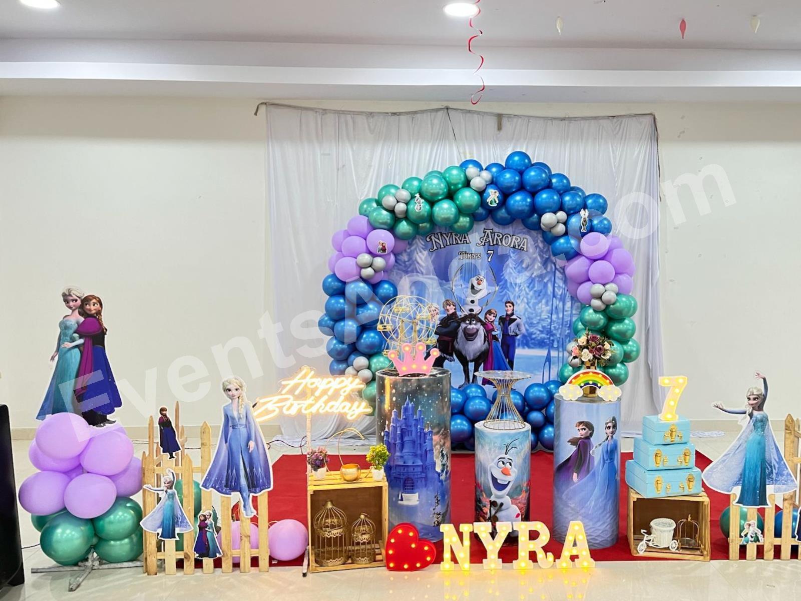 frozen-theme-birthday-balloon-decoration-3.jpg