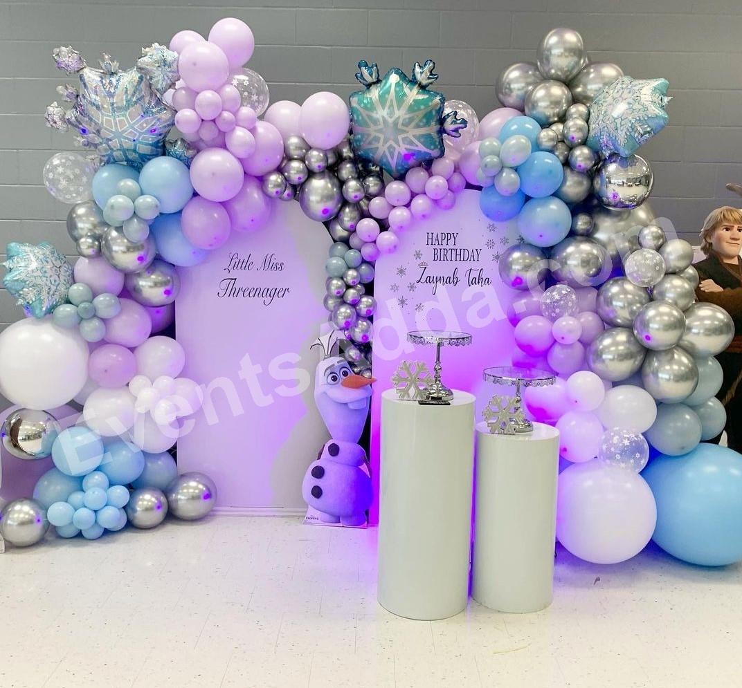 frozen-theme-birthday-decoration-with-snowflake-balloon-backdrop in Thailand