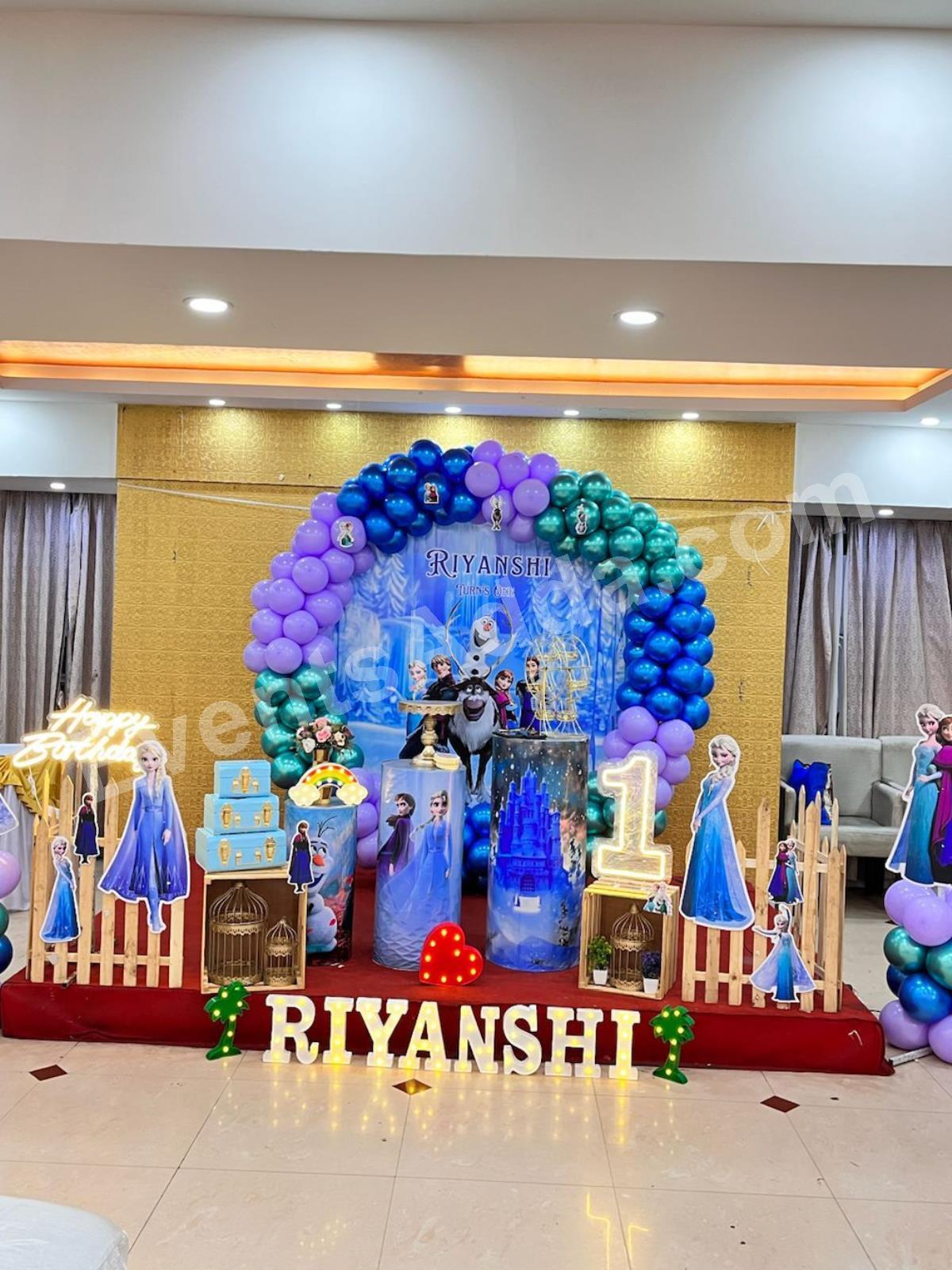 frozen-theme-first-birthday-decoration-2-2.jpg