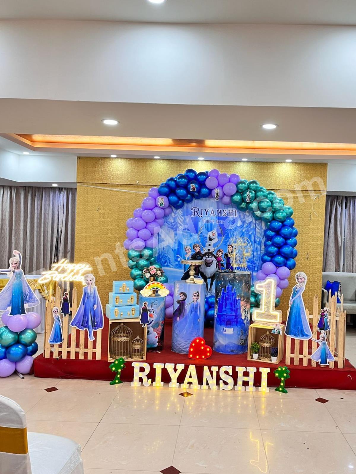frozen-theme-first-birthday-decoration-2-3.jpg