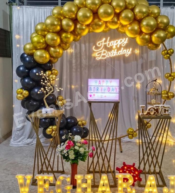 gold-and-black-balloon-arch-birthday-decoration-3.jpg