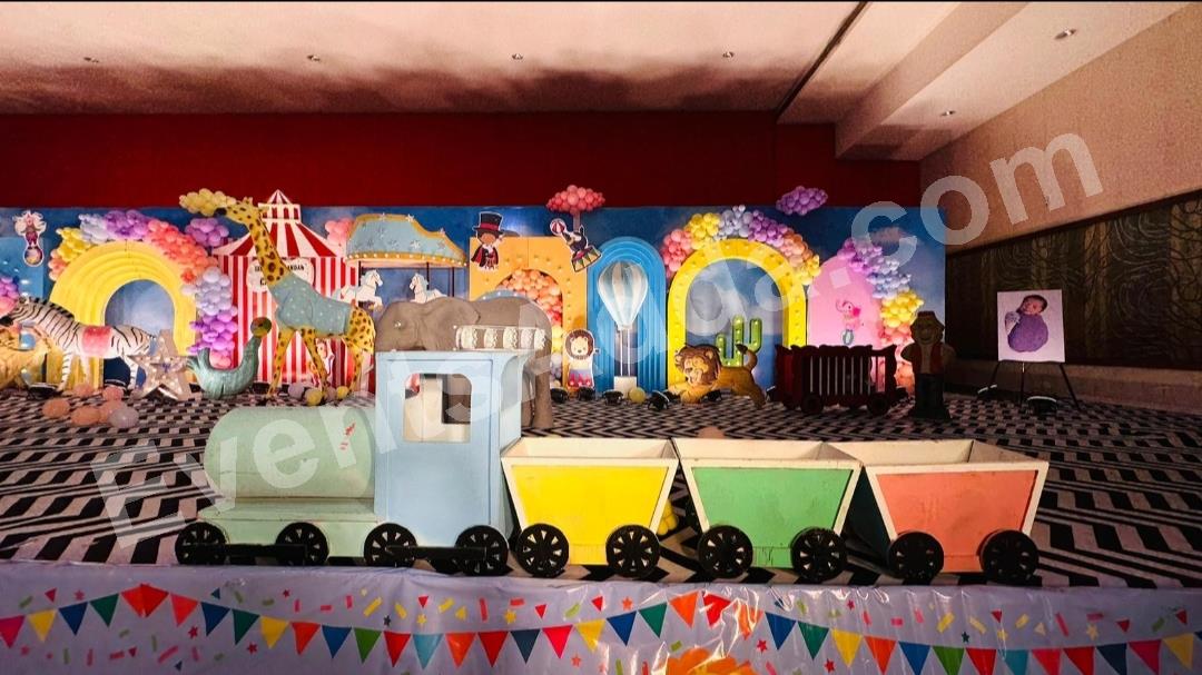 grand-carnival-animal-safari-birthday-decoration in Vijayawada