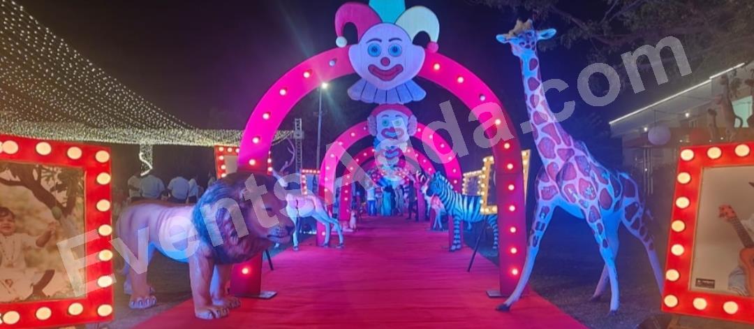 grand-carnival-entrance-walkway-decoration-3.jpg