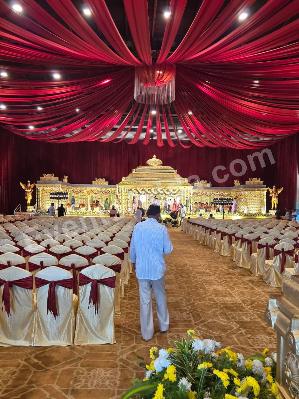 grand-red-draped-ceiling--royal-golden-stage-decoration Decoration in udaipur