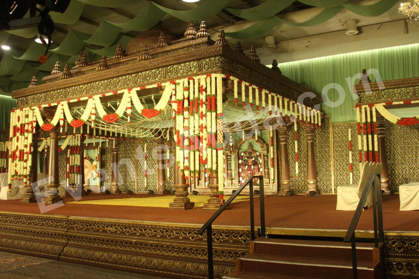 grand-traditional-gold-wedding-mandap-decoration-3.jpg