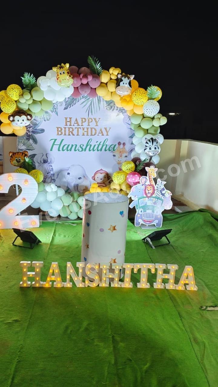 jungle-safari-theme-2nd-birthday-balloon-decoration-4.jpg