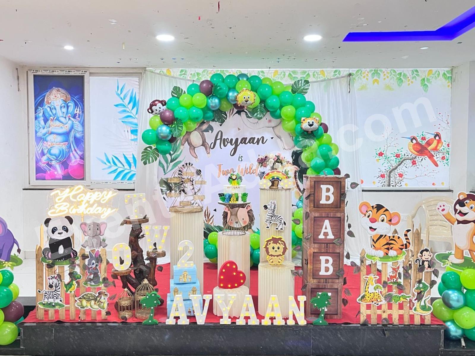 jungle-safari-theme-2nd-birthday-decoration-2.jpg