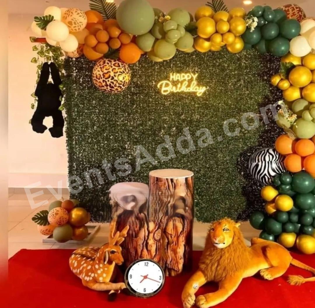 jungle-safari-theme-birthday-decoration-3.jpg
