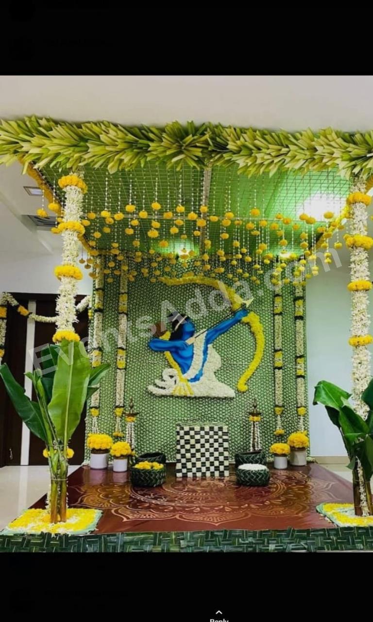 krishna-themed-traditional-flower-decoration-3.jpg