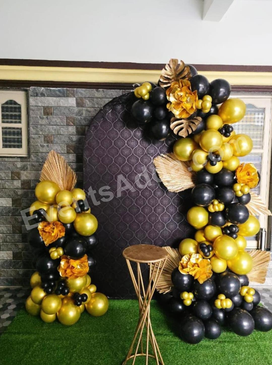 luxury-black-and-gold-balloon-birthday-decoration-2.jpg
