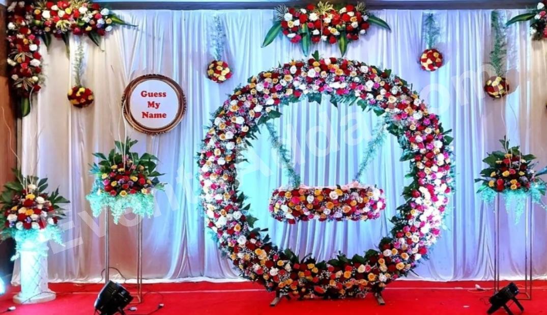 luxury-circular-floral-swing-decoration-3.jpg
