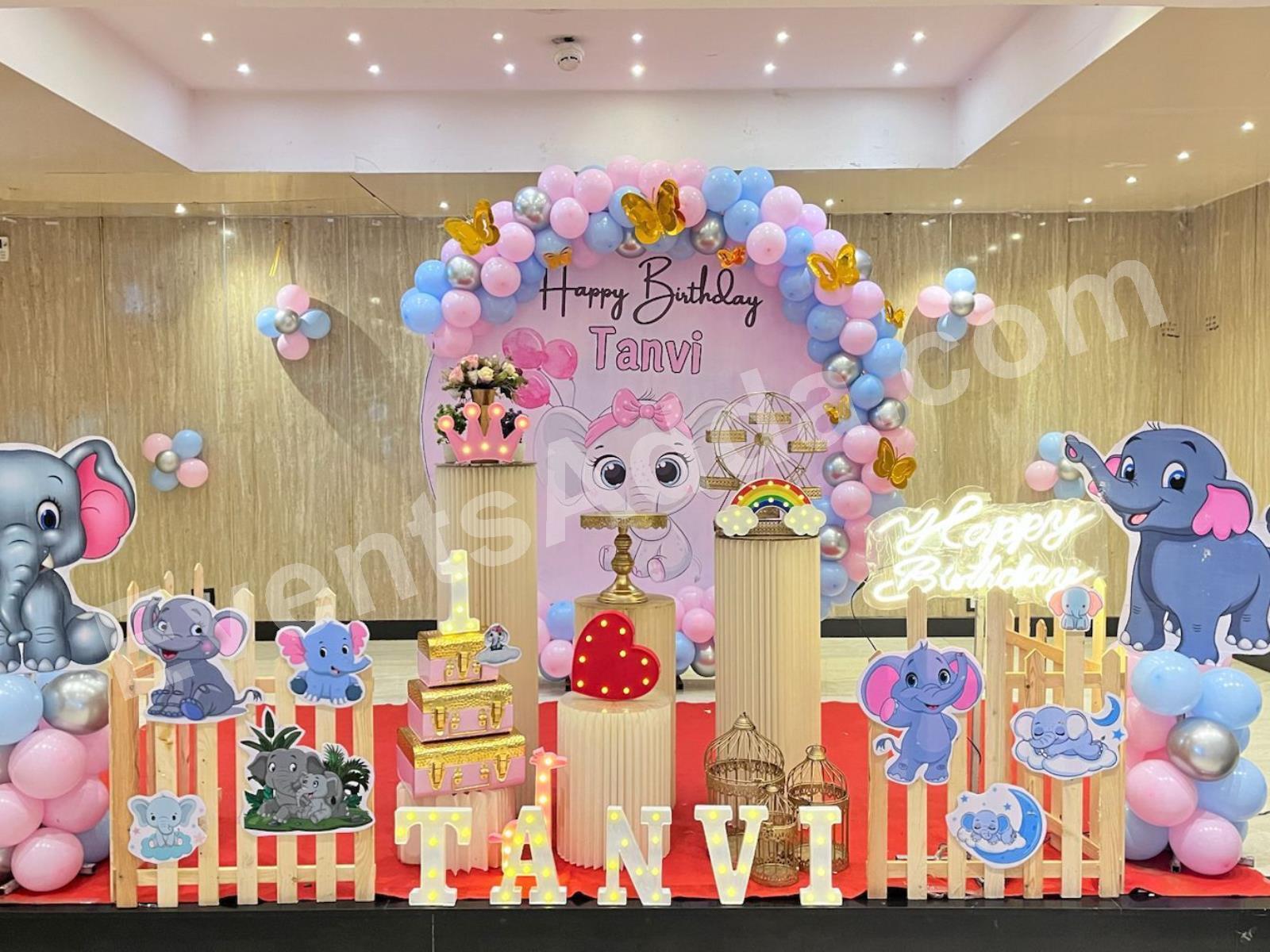 luxury-elephant-theme-1st-birthday-decoration-2.jpg