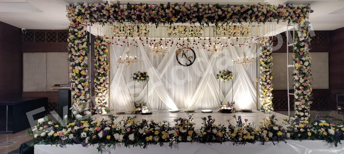 luxury-floral-canopy-wedding-stage-decoration in Peddapalli