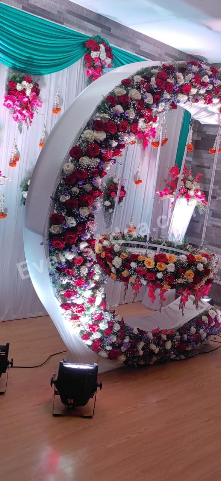 luxury-floral-crescent-moon-cradle-ceremony-decoration-3.jpg