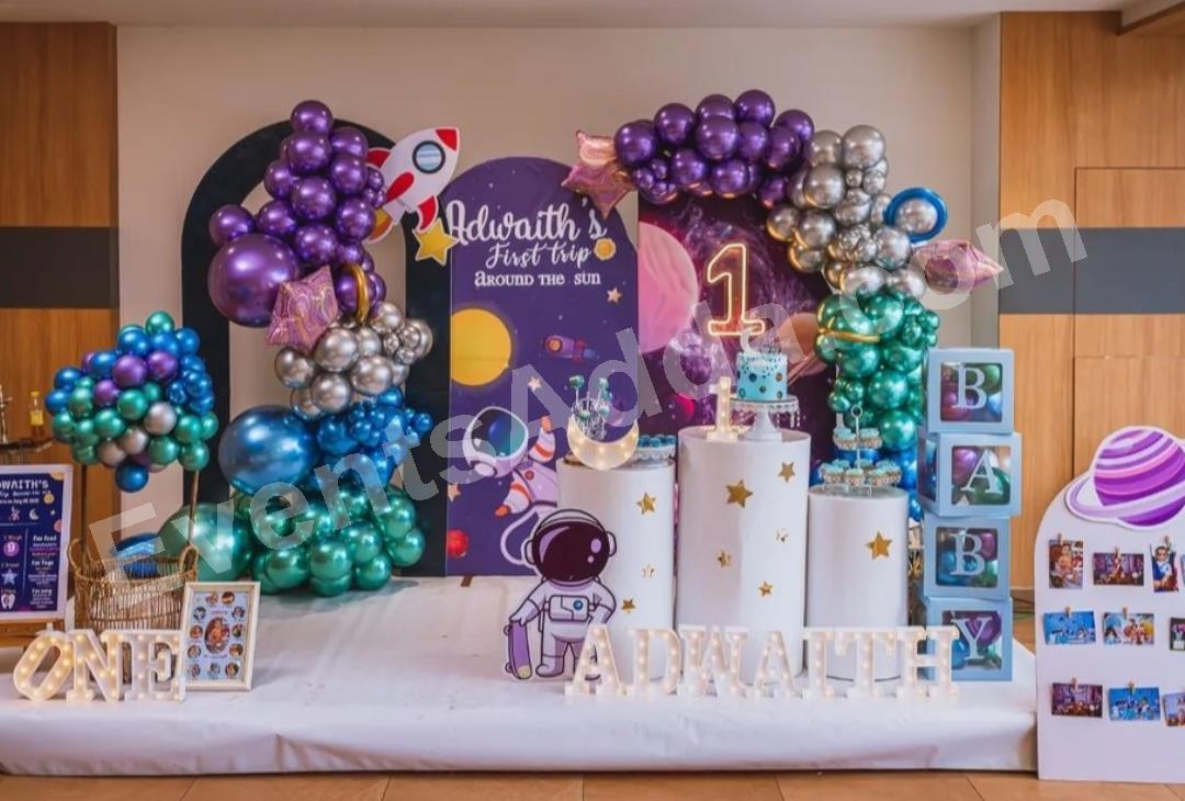 luxury-galaxy-first-birthday-balloon-decoration-2.jpg