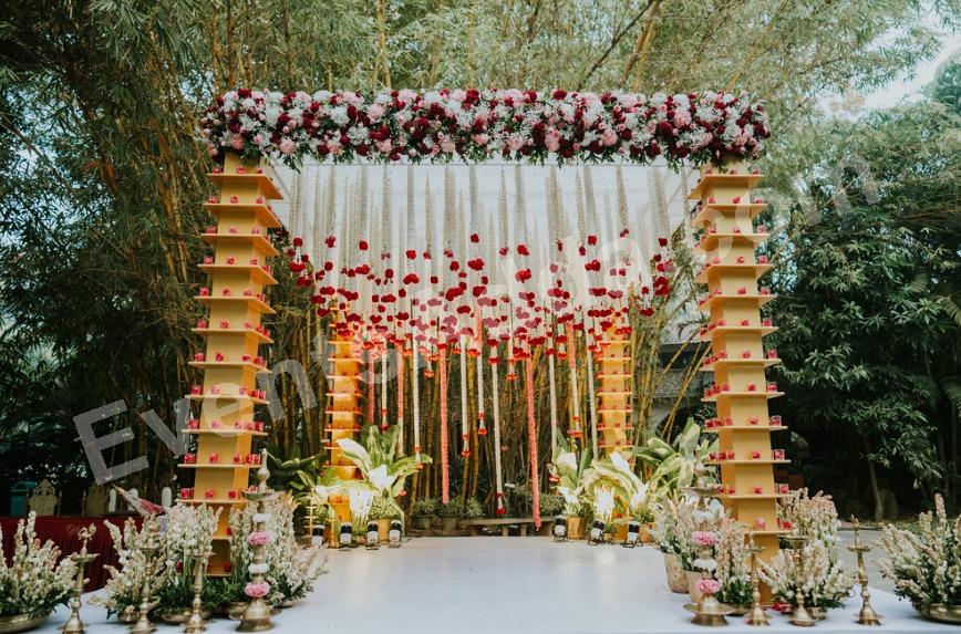 luxury-hanging-floral-wedding-mandap-decoration in Kolkata