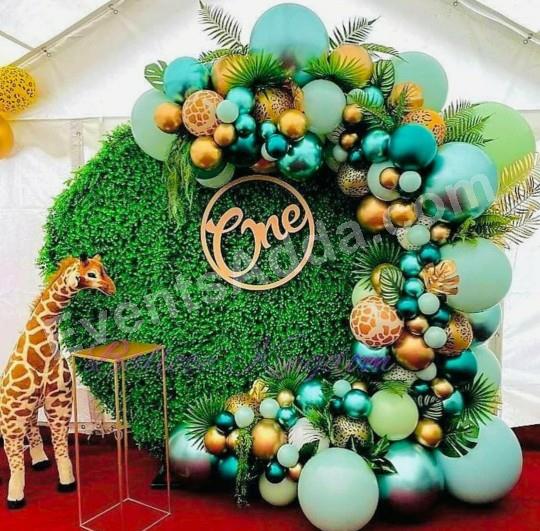 luxury-jungle-safari-theme-birthday-balloon-decoration Decoration in =Hyderabad